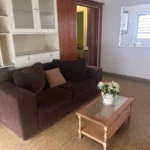 Prop.561- Casa 2 dorm. a 200m del mar-Living