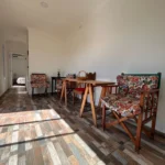 Prop.568- Casa container. Confort y naturaleza-Living-comedor-