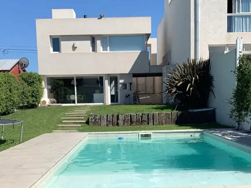 Prop.410 Patio